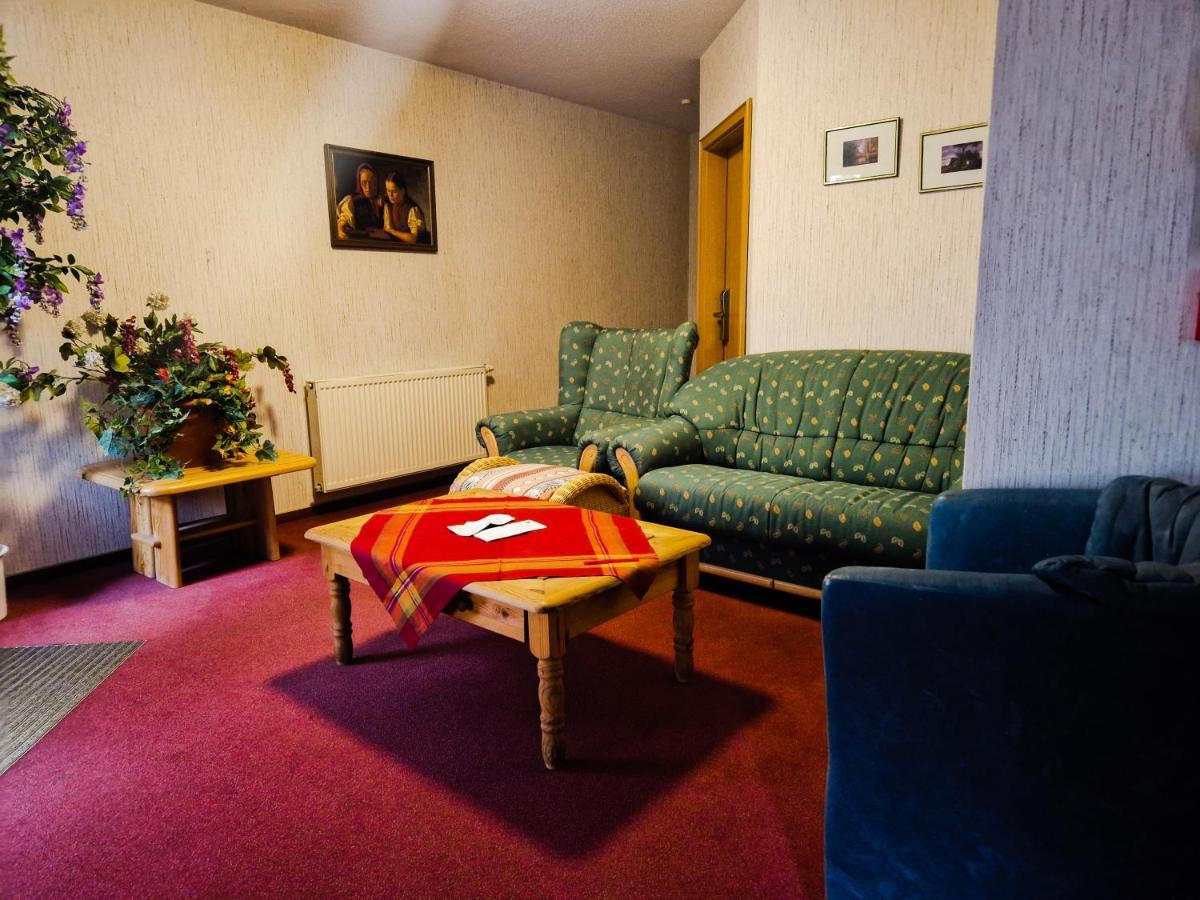 Hostel Zum Loewen Тодтмос Экстерьер фото